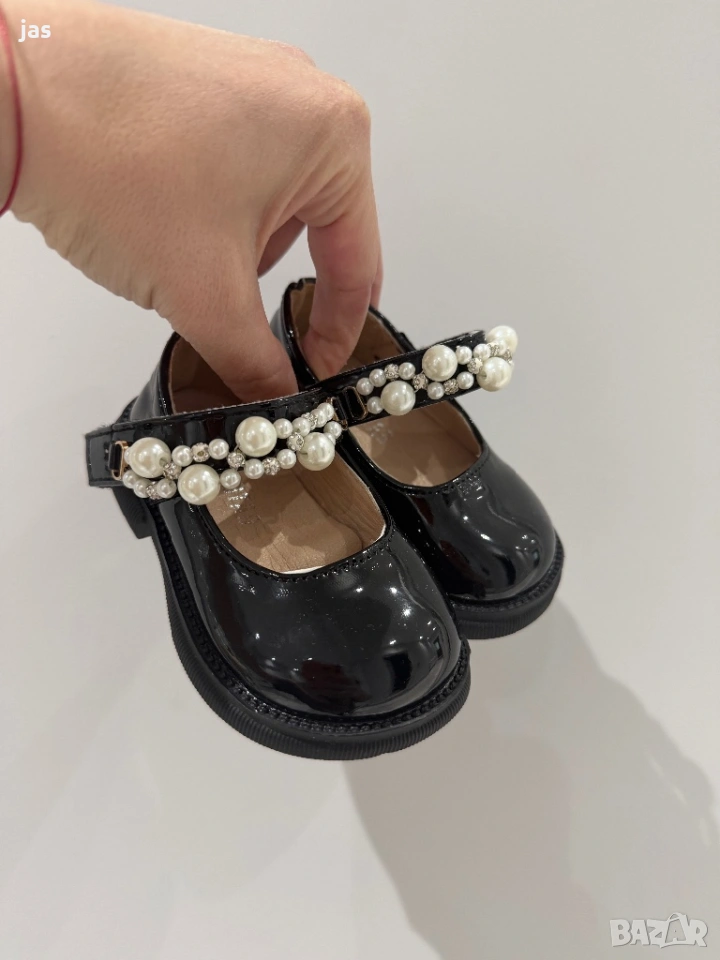 Бебешки обувки 0-3мес, снимка 1