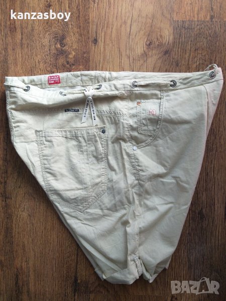 g-star elect beach cropped wmn - страхотни дамски панталонки, снимка 1