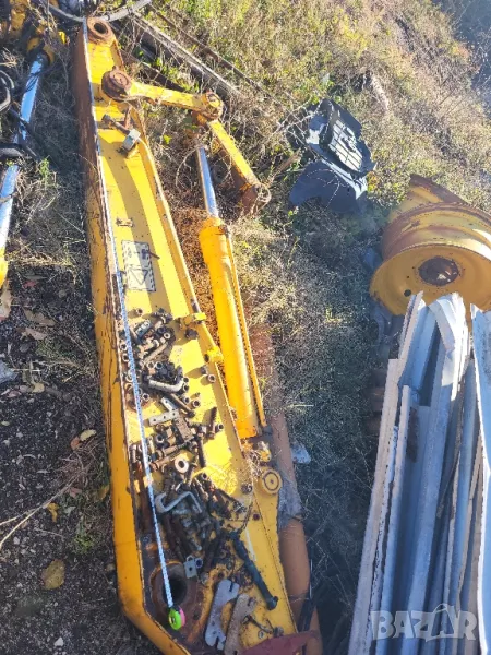 стрели за багери и кофа и хидравлични цилиндри, снимка 1