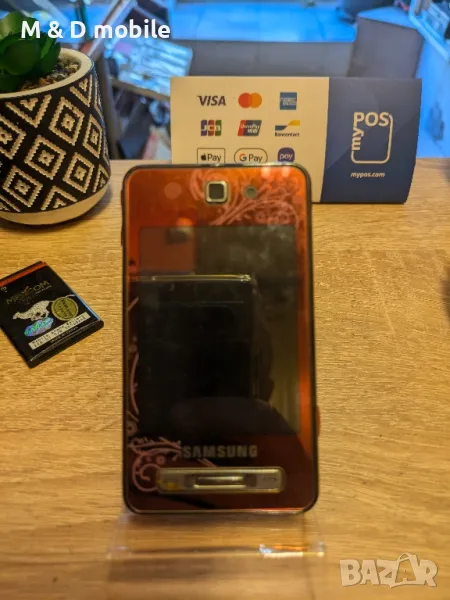 Samsung F480, снимка 1