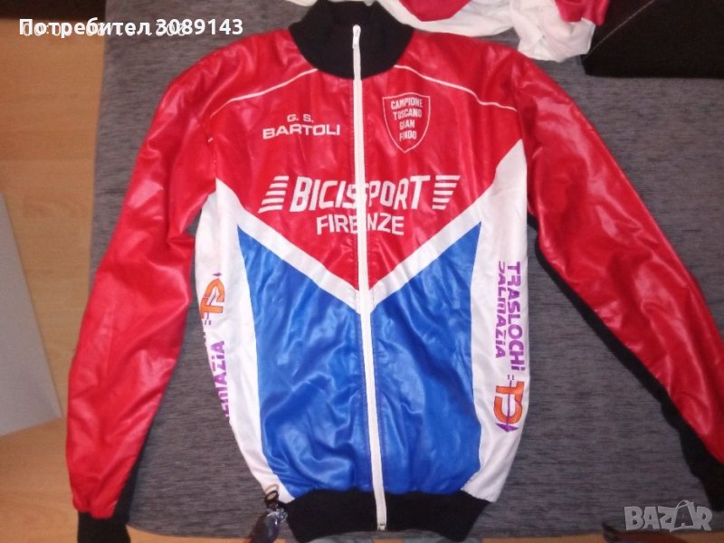 ПРОМО! Два модела,оригинални,италиански горнища за колоездачи,размер М, снимка 1