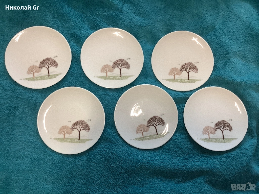 Порцеланови чинии производство Германия серия “Черна гора” 1960—70 години диаметър 11’5 см, снимка 1