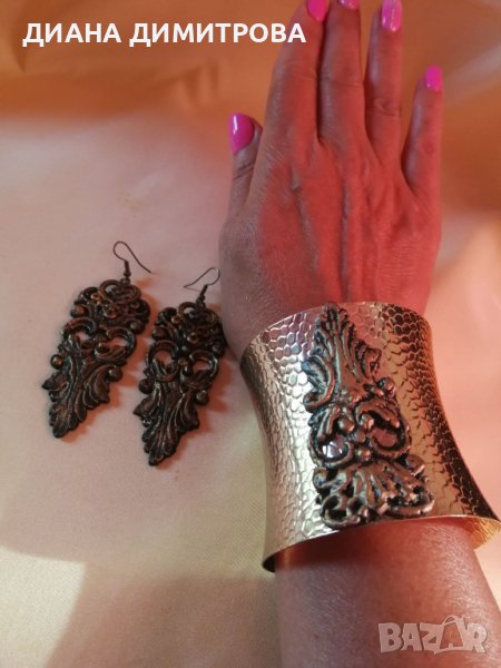 Ръчно декориран комплект бижута гривна и обици! Подарък за жена! , снимка 1