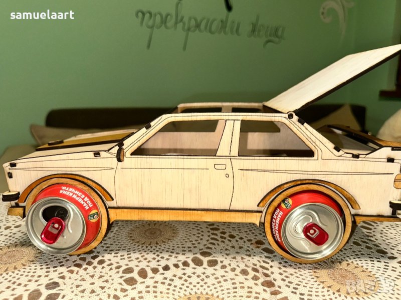 Кола-поставка за бира и фъстъци БМВ, снимка 1