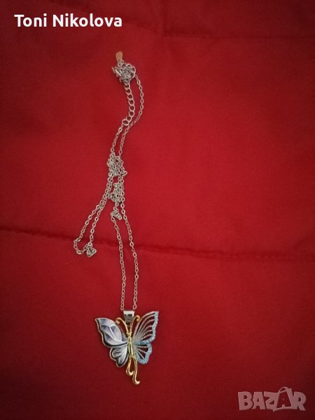 Сребърен медальон пеперуда , снимка 1