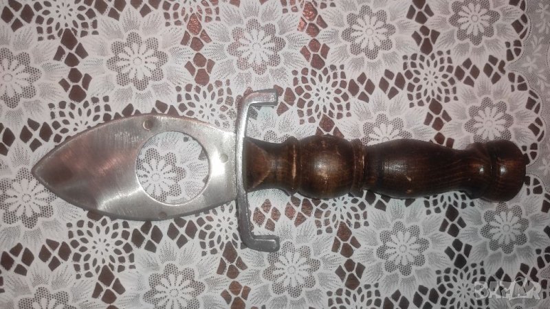 Стар нож с дървена дръжка, снимка 1