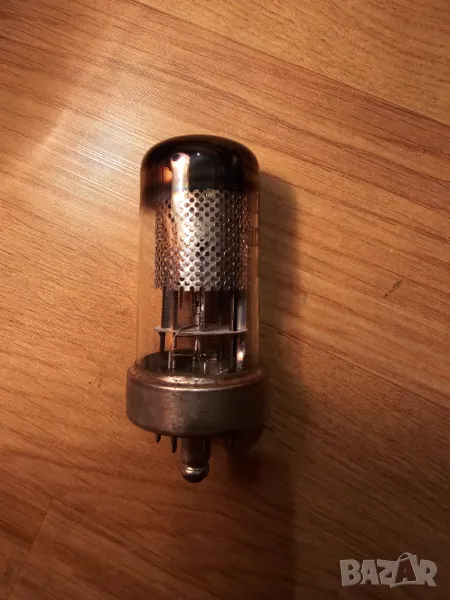 Радиолампа, радиолампи - UCH21 - нова - възстановете вашета вярна и дългослужила техника ., снимка 1