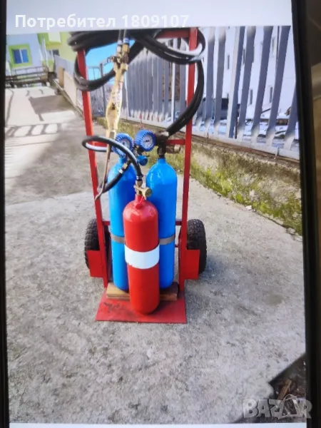 Мобилен оксижен с 2 х 4.2 л+1х3л бутилки , снимка 1