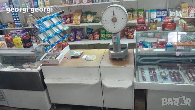 Продавам цялостно оборудване за хранителен магазин., снимка 5 - Оборудване за магазин - 51905603