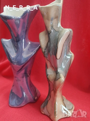 Две изящни вазички от рисуван порцелан, снимка 2 - Декорация за дома - 53427530