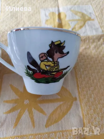 Детски порцеланов комплект за хранене , снимка 4 - Антикварни и старинни предмети - 48126709