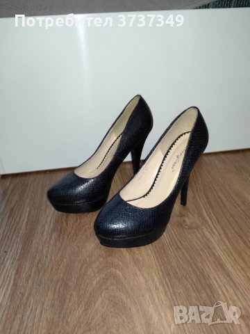 обувки на ток, снимка 1 - Дамски обувки на ток - 43165705