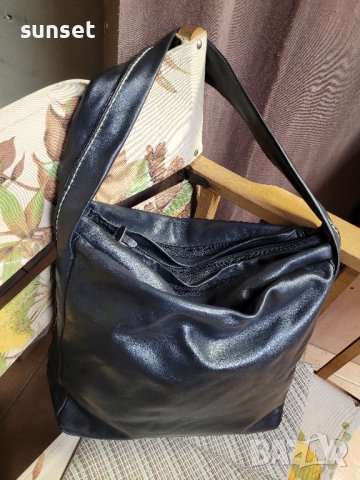 с ТРИ ПРЕГРАДИ,  естествена кожа,тип торба черна чанта, снимка 4 - Чанти - 43397557