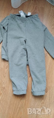 Детски ватиран екип Dechatlon на топ цена, снимка 3 - Детски анцузи и суичери - 34716081