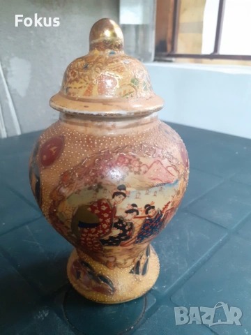 Красива стара ваза буркан с капак порцелан Сатцума Satsuma, снимка 4 - Антикварни и старинни предмети - 53313009