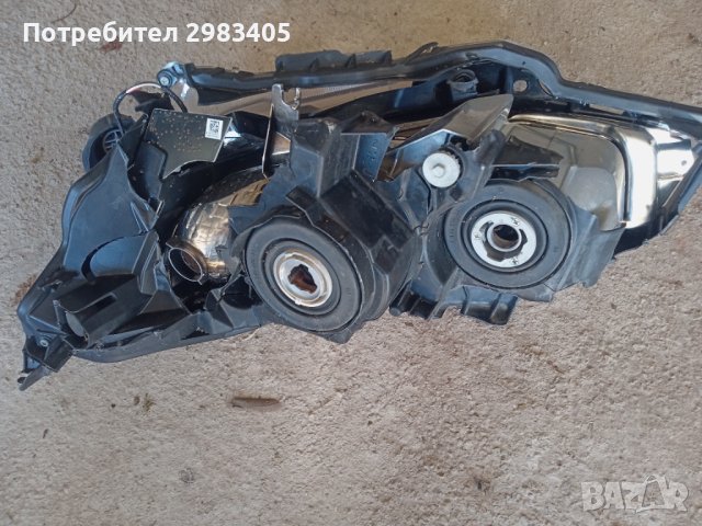 Десен фар Хонда Сивик 10 Honda civic 10, снимка 2 - Части - 43016916