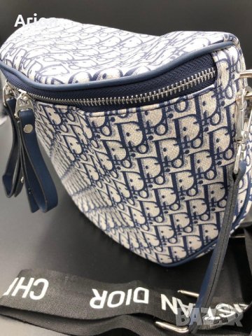 Чантичка Dior, снимка 2 - Чанти - 28855581