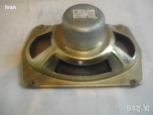 Оригинален български говорител 1,5W за български РЕТРО телевизор София 83