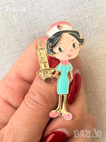 Брошки Медицински Сестри, снимка 3 - Други - 53305240