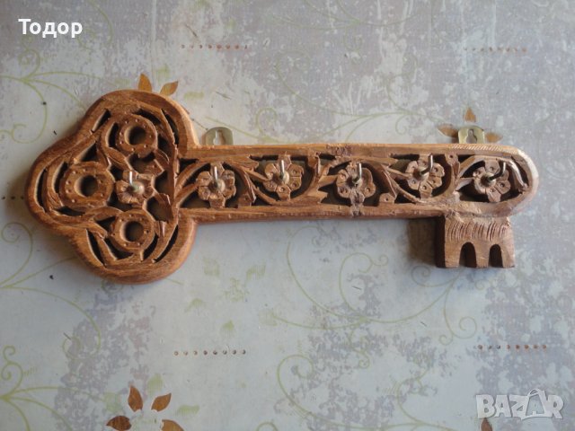 Уникална ажурна поставка за ключове дърворезба ключ, снимка 5 - Декорация за дома - 43524602