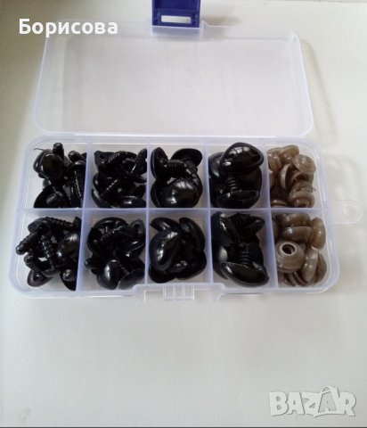 Кутия 52 броя прастмасови нослета на винт , снимка 2 - Други - 37692323