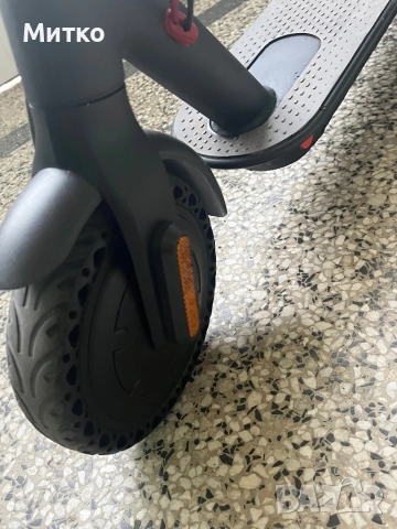 Тротинетка Xiaomi, снимка 5 - Скейтборд, ховърборд, уейвборд - 51671179