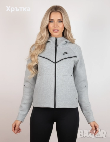 Nike Tech Fleece Windrunner - Оригинално дамско горнище размер S