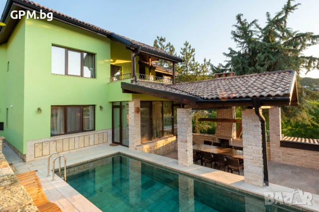 *Villa Apple* 3 BR Luxury Villa PRV pool & BBQ