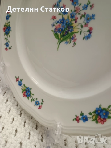 Порцеланова винтидж чиния, снимка 2 - Чинии - 52383169