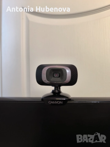 Компютърен сет с монитор, камера и светеща клавиатура, снимка 6 - Работни компютри - 52381706