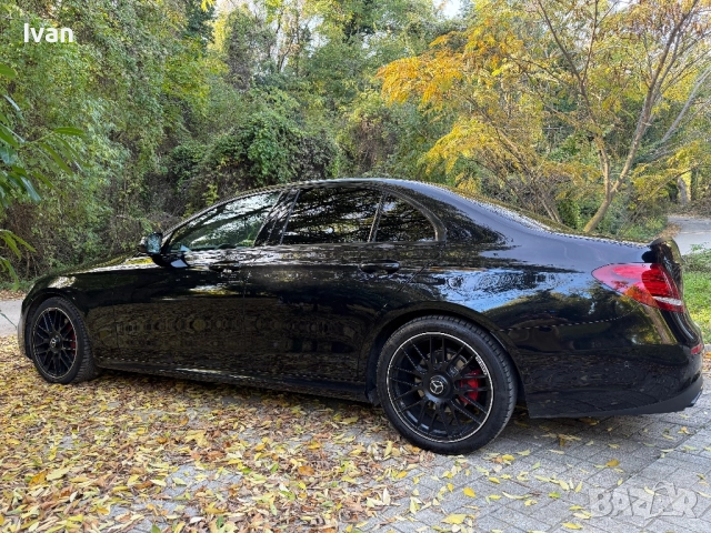 Mercedes E220d AMG/Designo/Shadow line, снимка 5 - Автомобили и джипове - 52323472