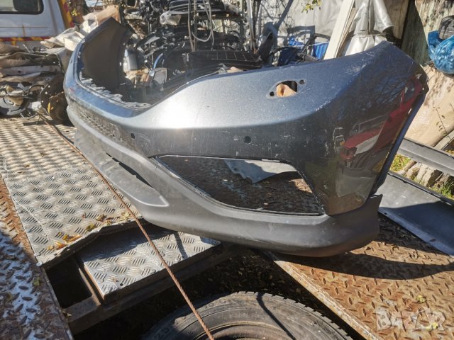 Предна броня за Хонда ЦРВ 2014 година, снимка 2 - Части - 34776290