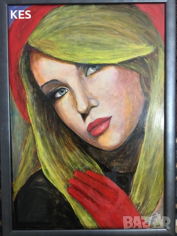 Жена с червена ръкавица3