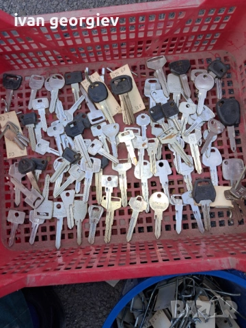 Продавам машина за изработка на ключове, снимка 6 - Други машини и части - 53434347