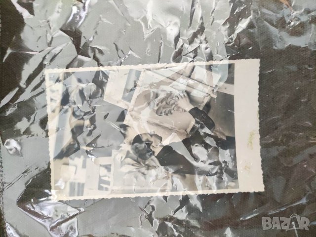 Продавам две стари снимки на Архитект Борис Йолов