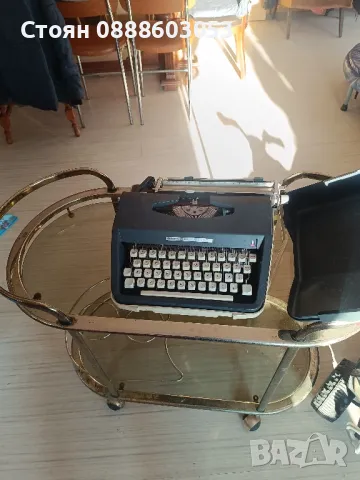 Пишешта машина внос от Италия, снимка 2 - Други машини и части - 48908307