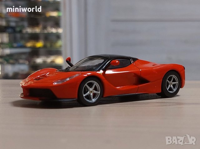 Ferrari LaFerrari 2013 - мащаб 1:43 на IXO/Altaya моделът е нов в PVC дисплей-кейс, снимка 1