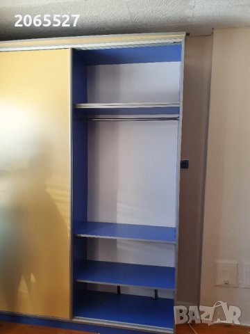 Голям гардероб Egger, снимка 10 - Гардероби - 42155821