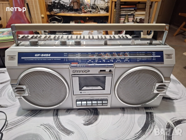 Касетофон Шарп 5454, снимка 2 - Радиокасетофони, транзистори - 52868395