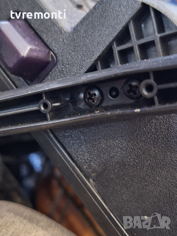 крачета за телевизор CROWN модел 32D19AWS, снимка 3 - Стойки, 3D очила, аксесоари - 44878701