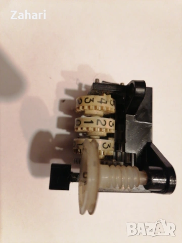 Механичен брояч, снимка 2 - Други машини и части - 53223330