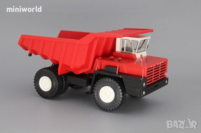 БелАЗ-540 кариерен самосвал 1965 - мащаб 1:43 на Наш Автопром моделът е нов в кутия, снимка 3 - Колекции - 31123014