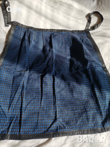 Продавам автентични престилки 