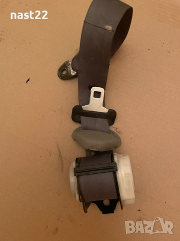 Заден десен колан Сузуки Гранд Витара/Suzuki Grand Vitara 1998-2005, снимка 2 - Части - 52772122