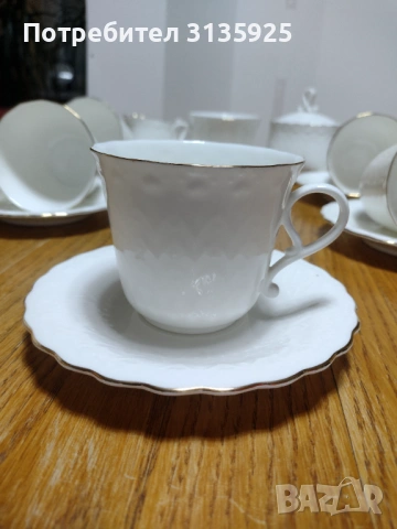 Продавам костен порцеланов сервиз за чай, снимка 3 - Сервизи - 53481717