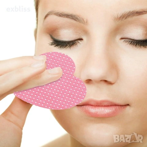 Тампони за маникюр без власинки Сърца 100 бр.