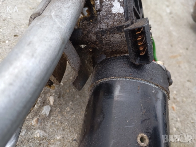 Моторче предни чистачки Audi A3 8l, снимка 4 - Части - 52559191