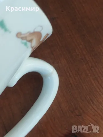 Чаша с чинийка Bunnykins. Произвежда се в Англия от Royal Doulton от 1976 до 1987 г. , снимка 6 - Колекции - 48823135