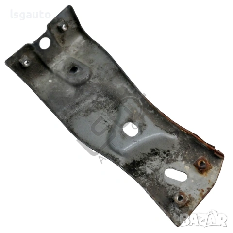 Държач десен калник Volkswagen Passat (B6) 2005-2011 ID: 157689