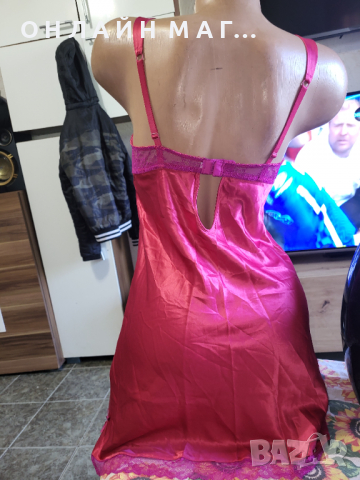 Нощница ROUgEGorge 36-38/s , снимка 4 - Корсети, бюстиета, топове - 36550972